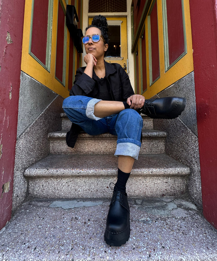 Charlie in Moto Black
