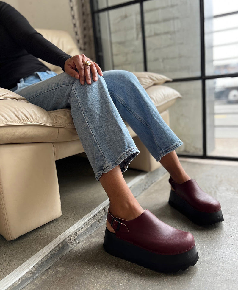 Tegan Clog Collection