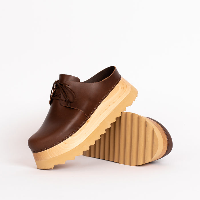 Charlie in Coffee leather