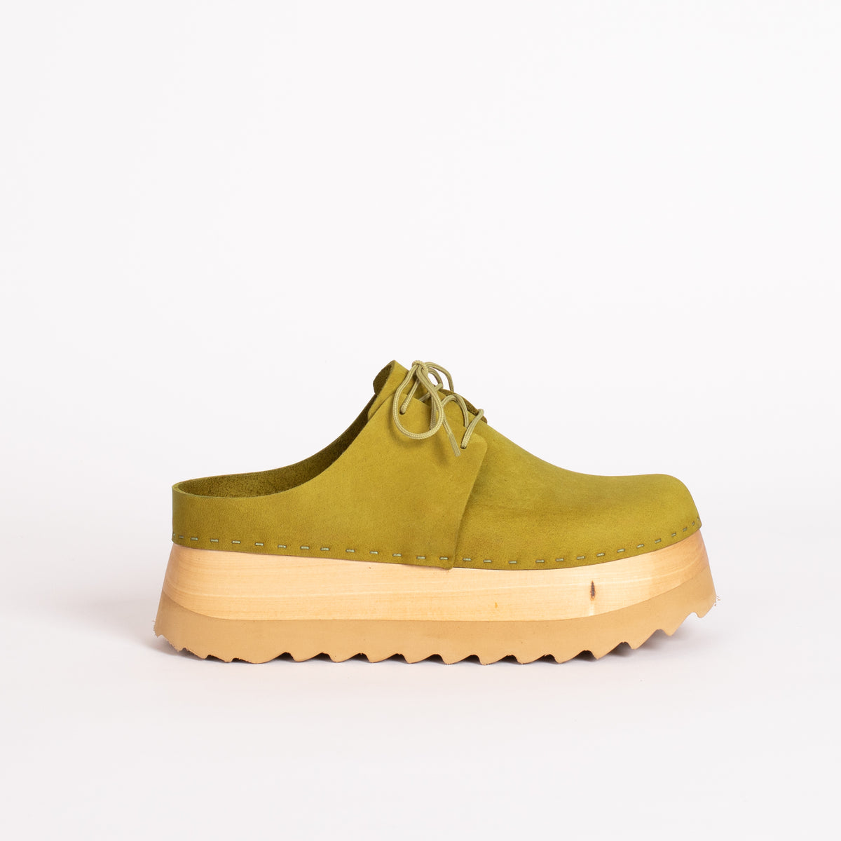 Charlie in Fennel Nubuck - Size 7 (T1)