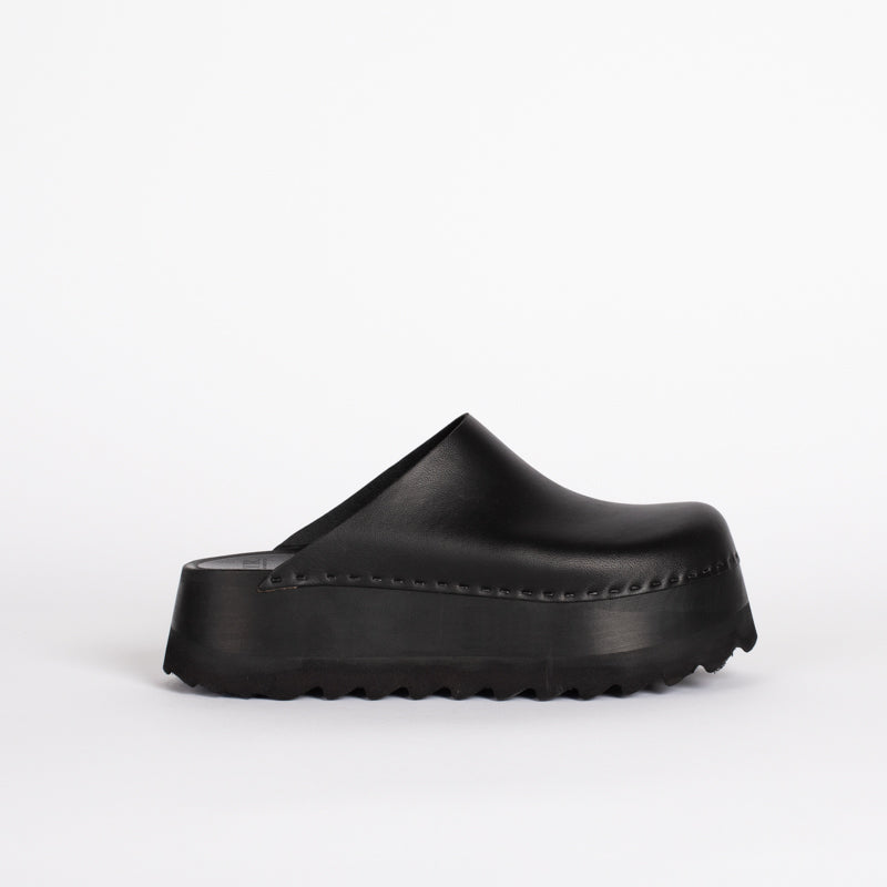 Chonk in Motoblack - Size 9 (T1)