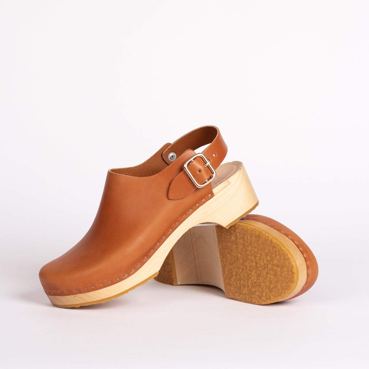 Ellie Worker in Whiskey - Main Image