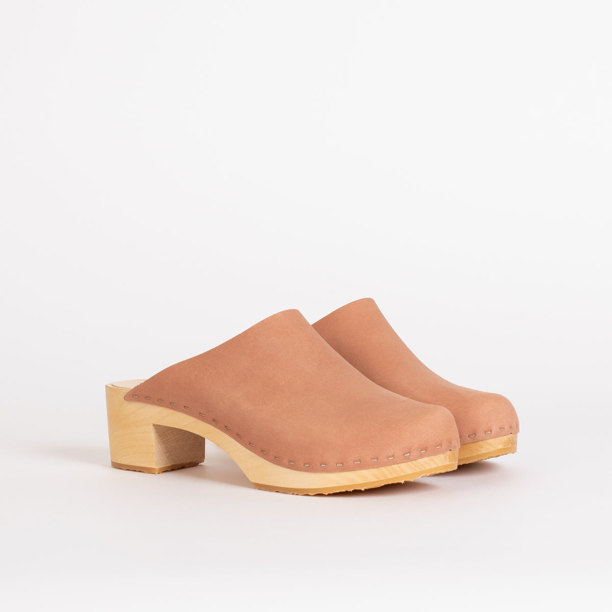 Gabe in Clay Nubuck - Size 6 (T2)