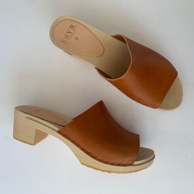 Jayne in Whiskey - Size 9 (T3)