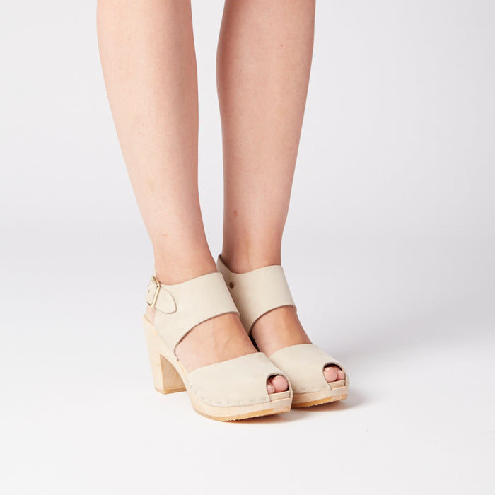 Miranda Peep Toe in Bone