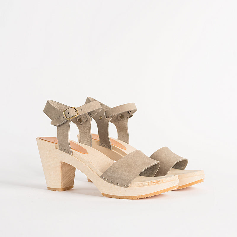 Rachel Sandal Toe in Cement Nubuck - Size 11 (T2)