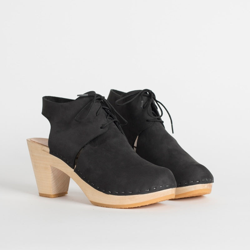 Sofie in Coal - Size 10 (T2)