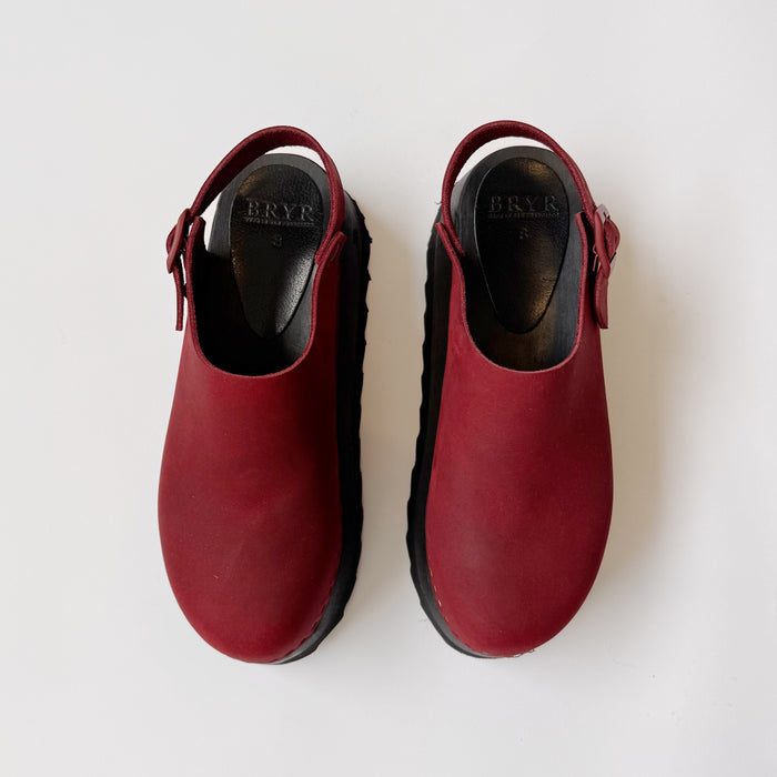 Tegan in Black Cherry- Limited edition