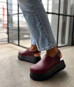 Tegan Clog in Oxblood