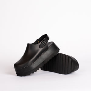 Tegan Clog in Moto Black