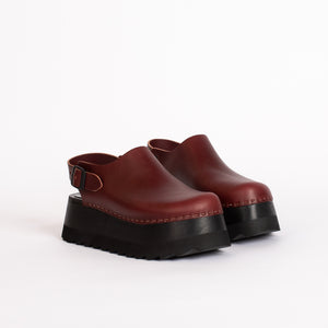Tegan Clog in Oxblood