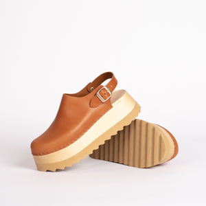 Tegan Clog in Whiskey