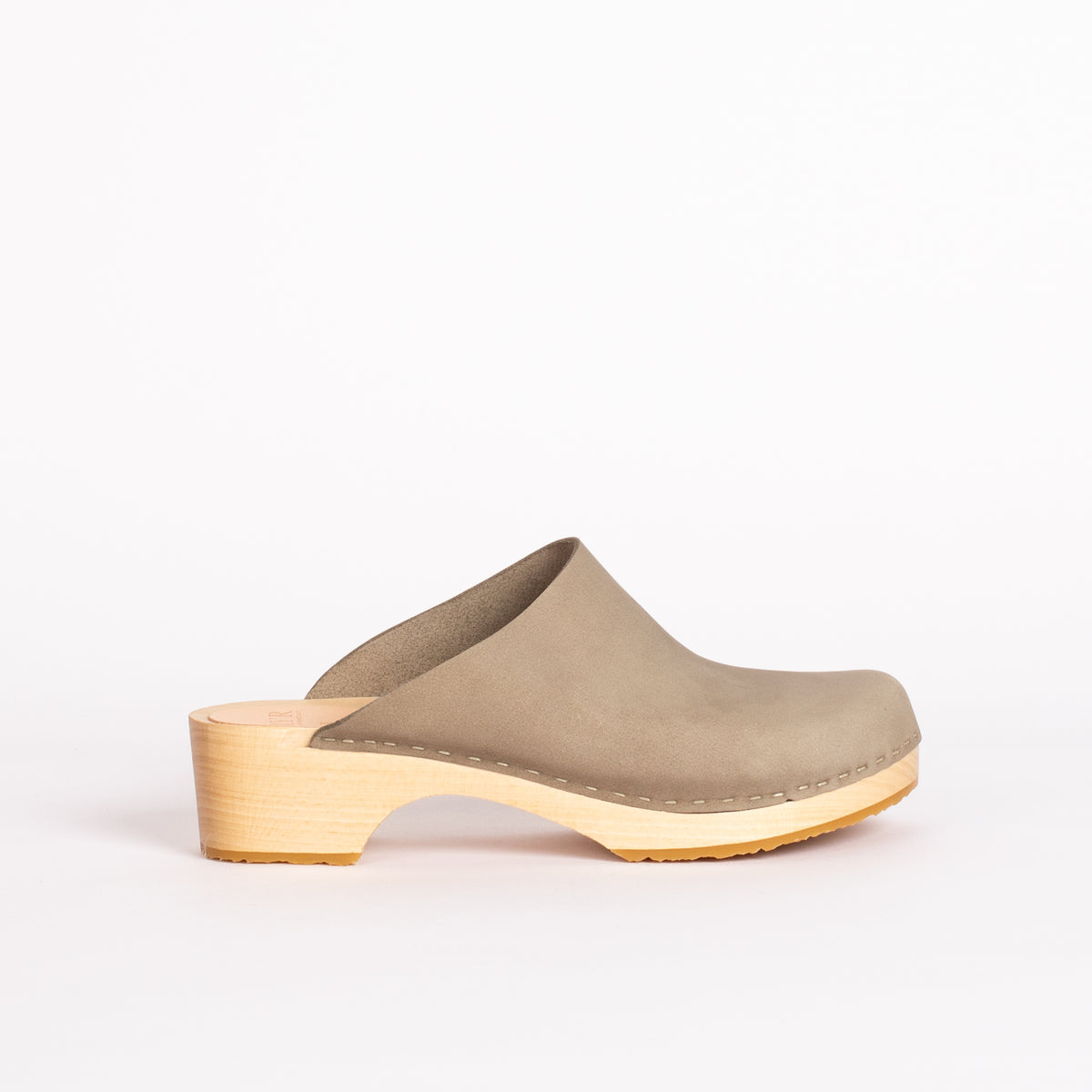 Worker Clog in Birch Nubuck - Size 9 (T2)