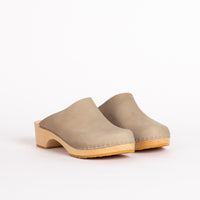 Worker Clog in Birch