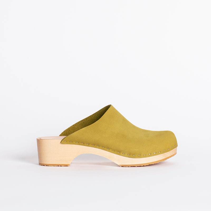 Classic Worker Clog in Fennel