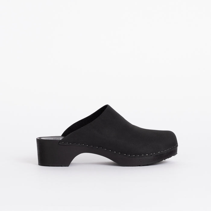 Worker Clog in Monochrome