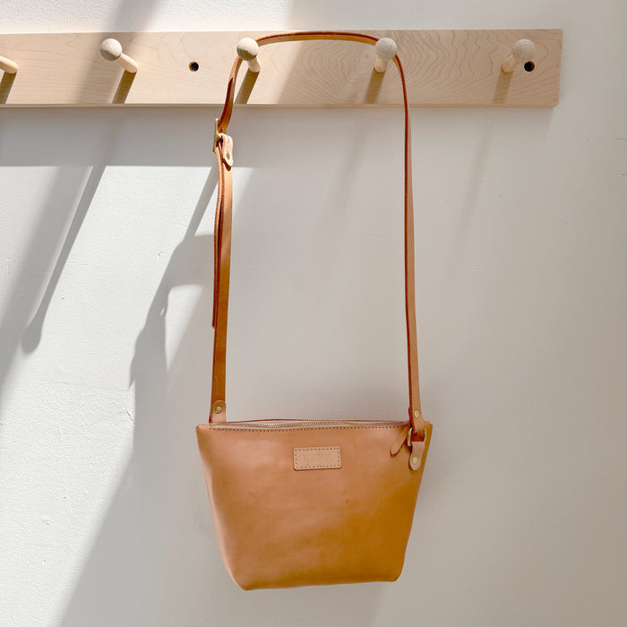 Crossbody Bag in Natural