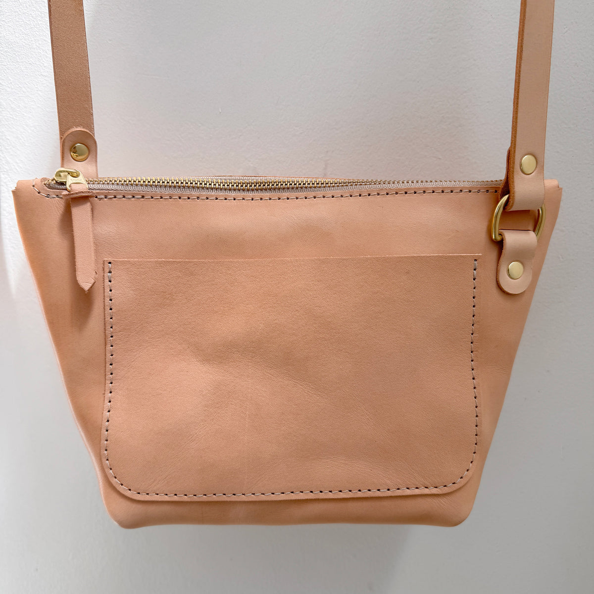 Crossbody Bag in Natural