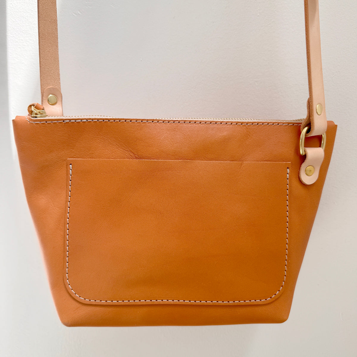 Crossbody Bag in Whiskey