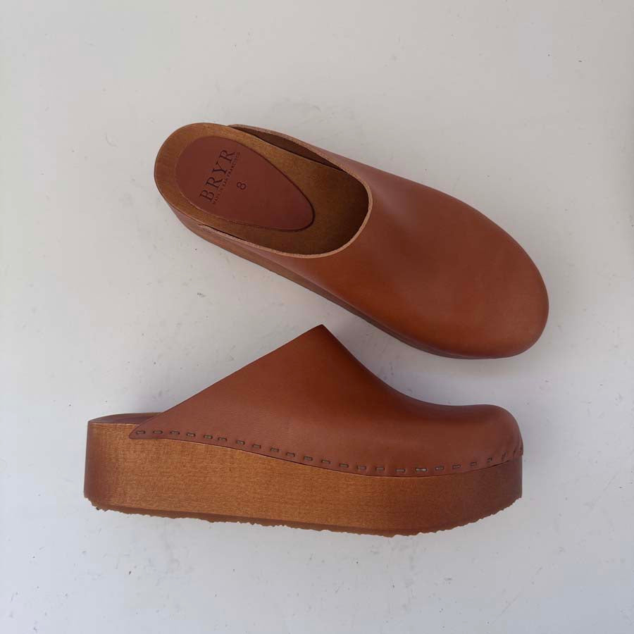 Bean in Toffee Leather - Size 8 (T1)