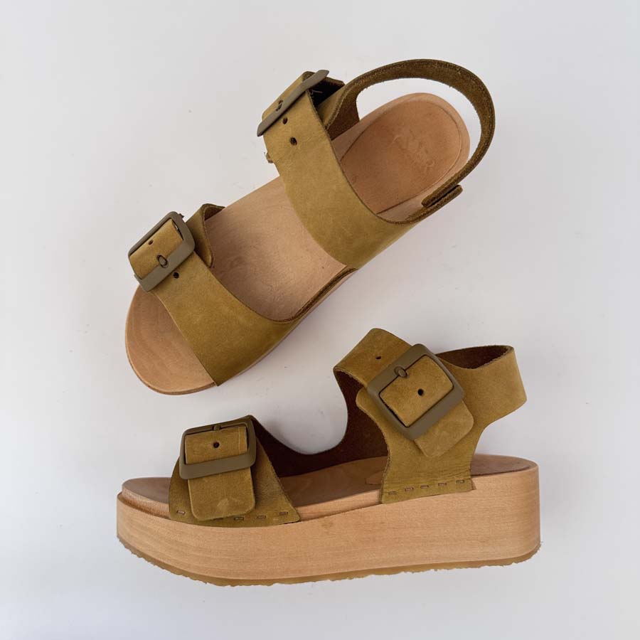 Stella in Kelp Nubuck - Size 4 (T3)