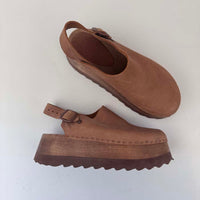 Tegan in Cocoa - Size 7 (T4)