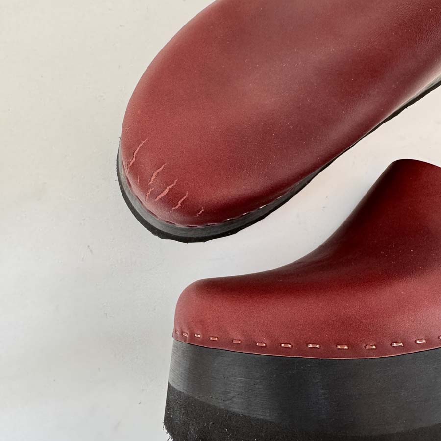 Tegan in Oxblood- Size 7 (T3)