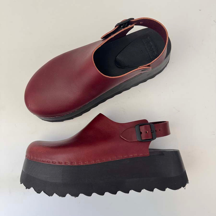 Tegan in Oxblood- Size 9 (T3)
