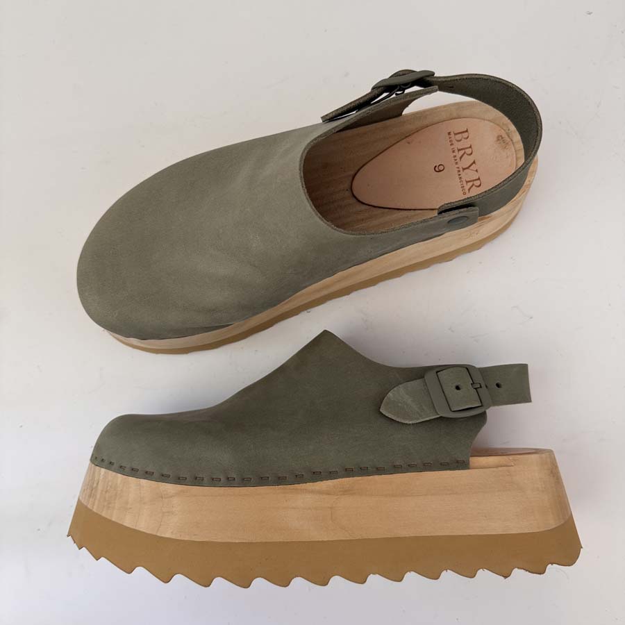 Tegan in Aloe - Size 9 (T3)
