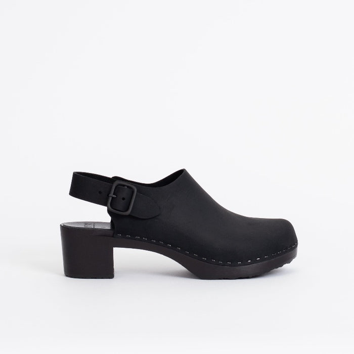 Daphne Monochrome Block Heel in Black-In stock