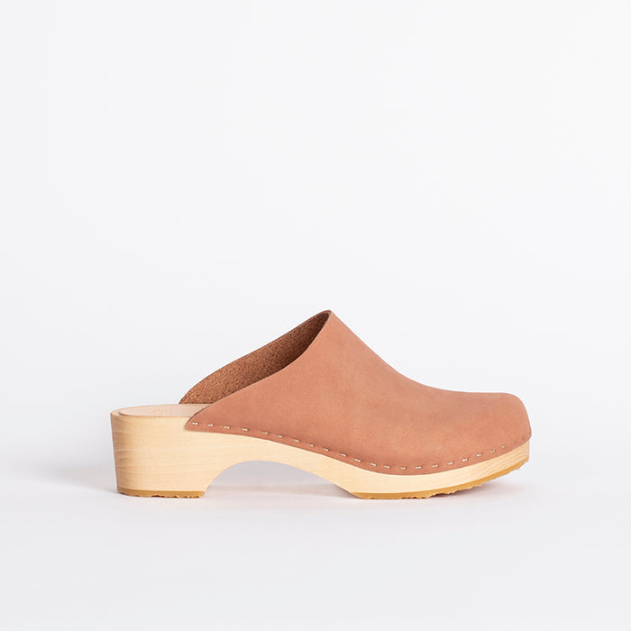 Worker Clog in Clay-In stock
