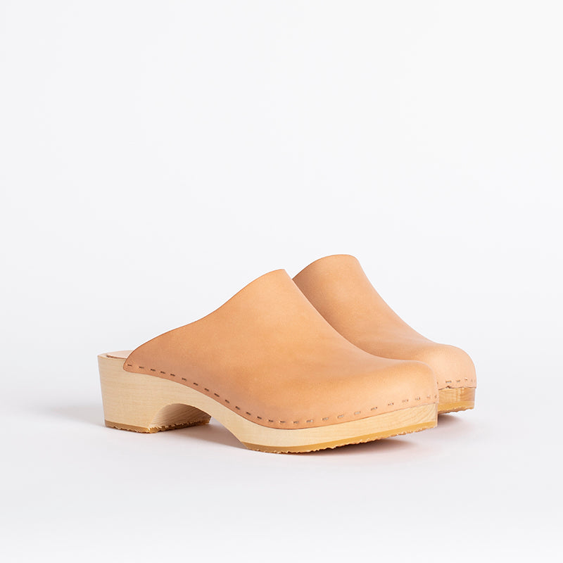 Worker Clog in Natural Leather-In stock